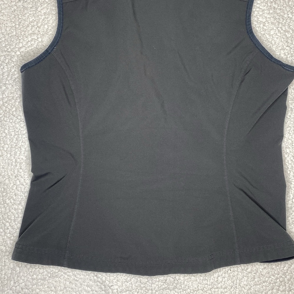 REI Black Fleece Lined Vest: Size Medium - Picture 6 of 7